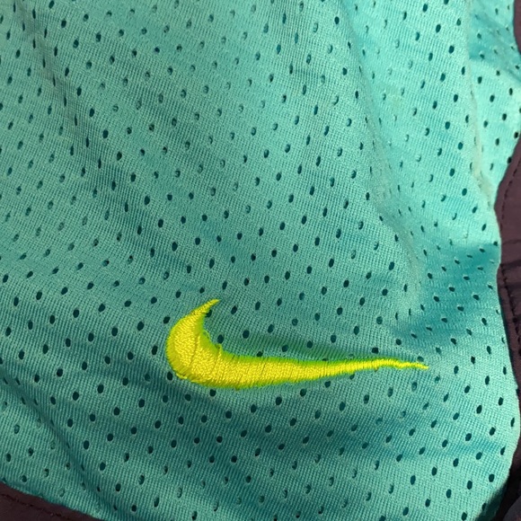 Women’s Nike running shorts - Picture 5 of 6